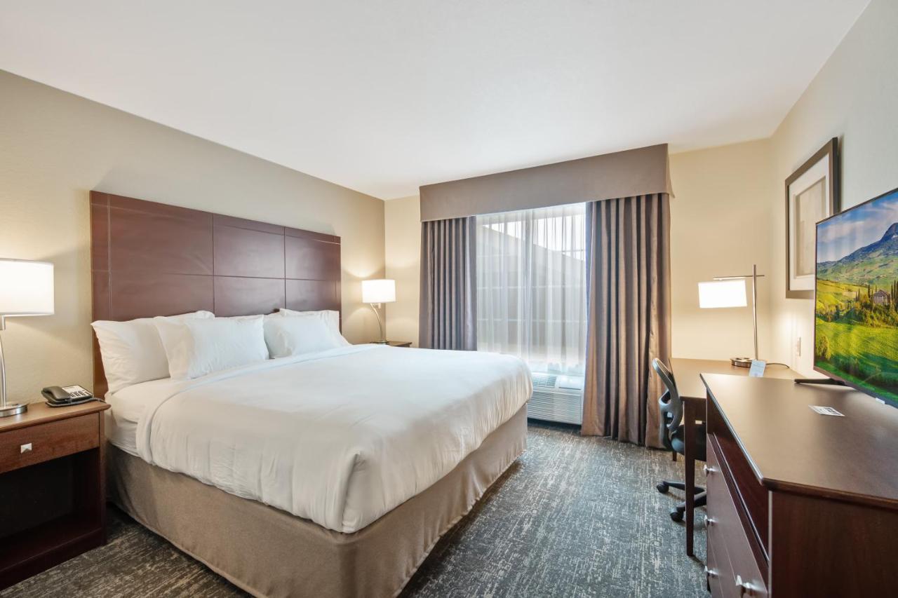 Cobblestone & - 3* Austin